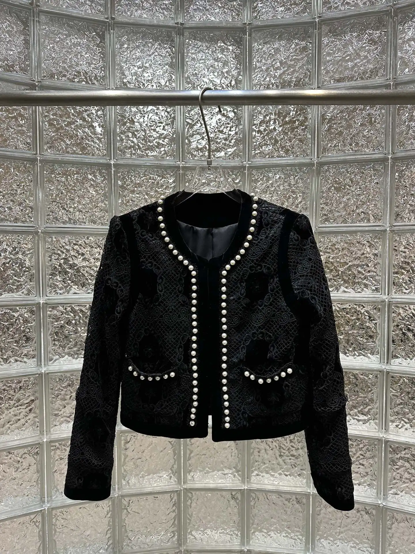 

2023 Women's Clothing custom water-soluble flower stylish patchwork design baseball jacket Autumn Winter New