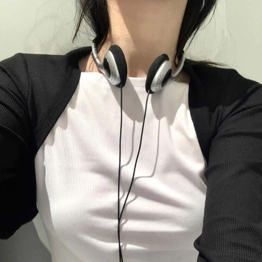 Наушники-вкладыши Mp3-плеер с микрофоном