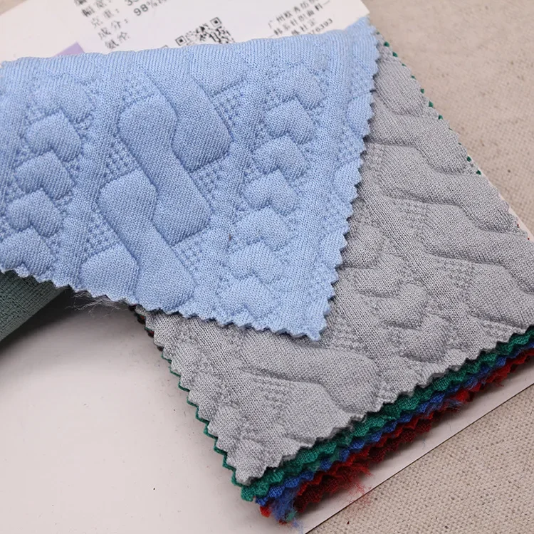 Жаккардовая трикотажная ткань с 3D цепочкой 350 г для курток шорт платьев домашней