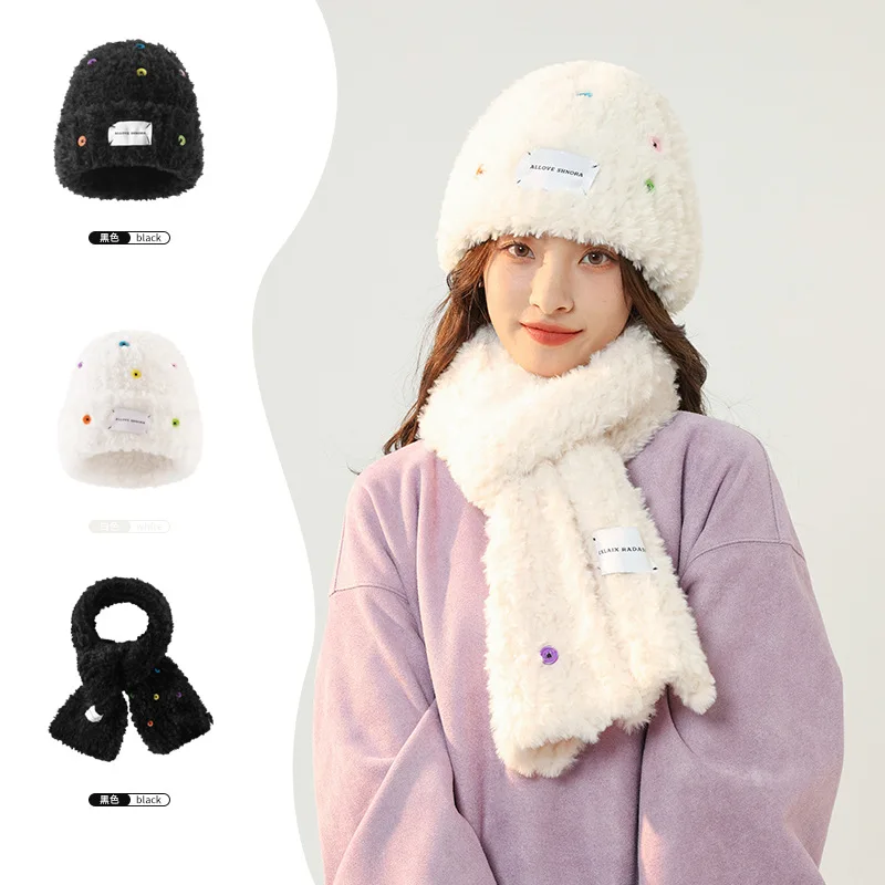 

LA Brand High-quality Knitted Hat Women's Winter Button All-match Big Face Show Face Small Plain Face Wool Fleece White Wool Hat