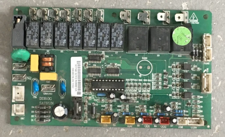 

1pc used Tiangatling air conditioning computer board C011.MCB.DB.002