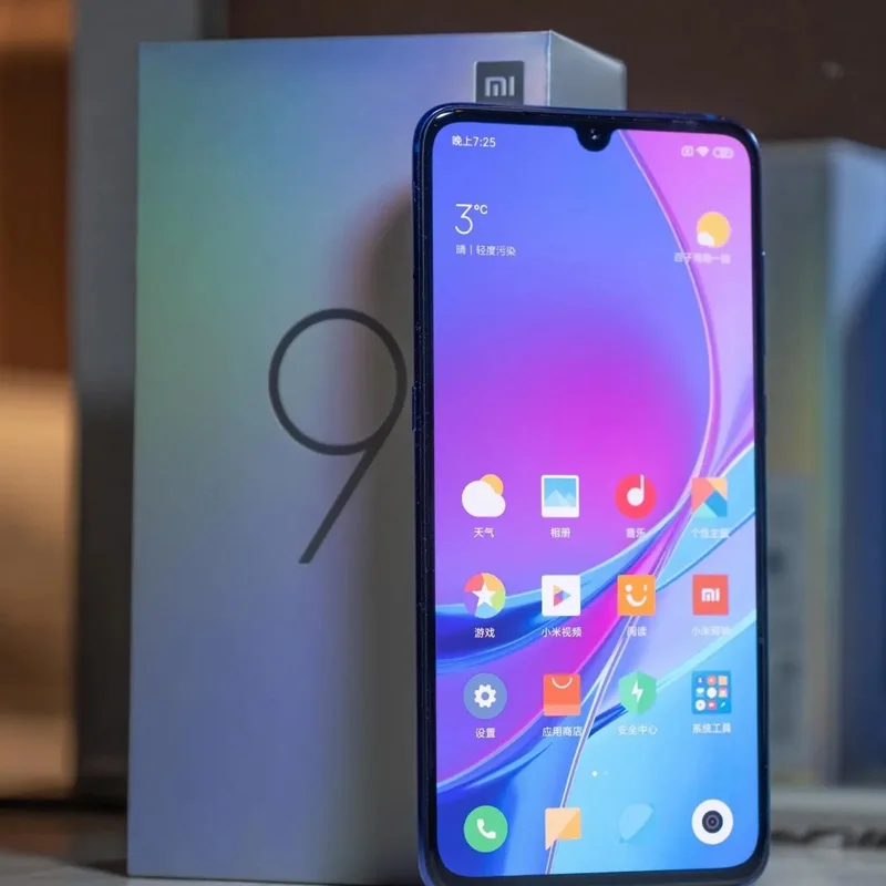 Xiaomi 9 Memory Smart Phone AMOLED 6.39 inch Display Snapdragon 855 3300mAh Battery Global Version