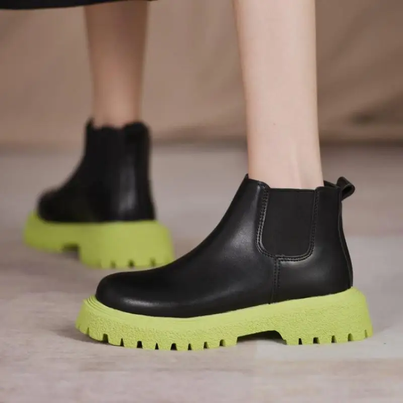 2022 New Woman Thick Bottom Boots Solid Outdoor Non-slip Boots Women Casual Fashion Comfortable Woman Boots Black