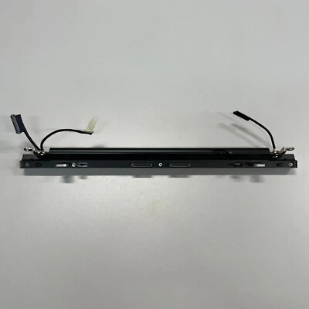 Фото Оригинальный кронштейн для шарниров Toshiba Portege 12.5