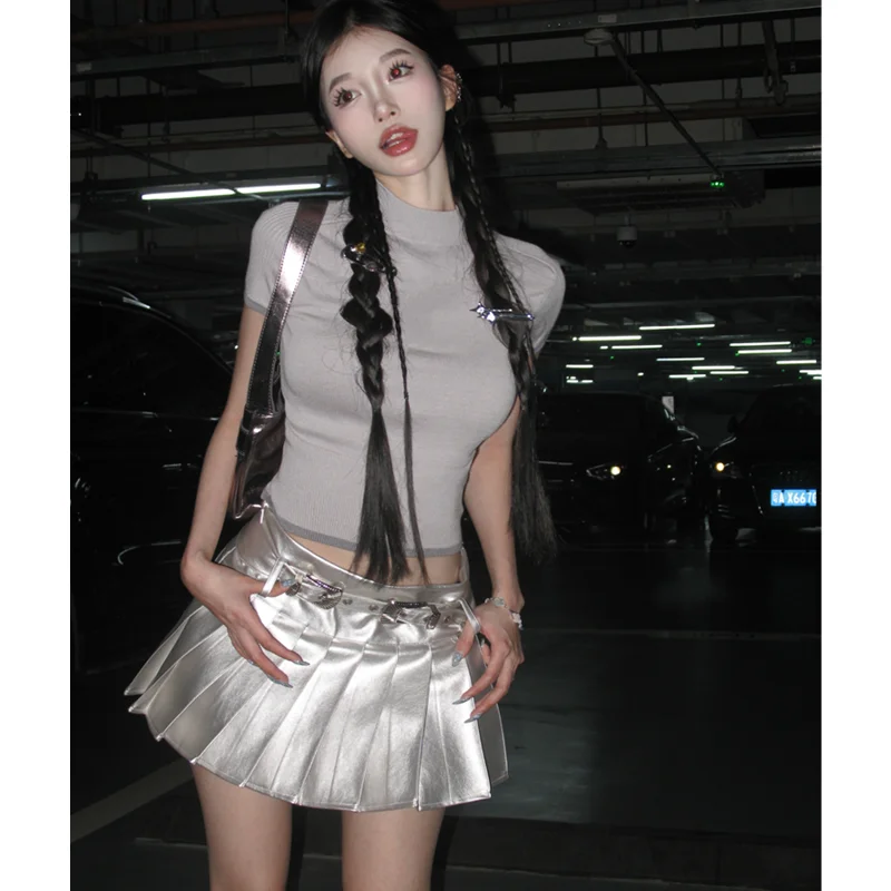 

Summer Women's Clothing T-shirt Spicy Girl Sexy Short Sleeve Fit Top Design High Waist Slim Temperament Pleated Short Skirt Set