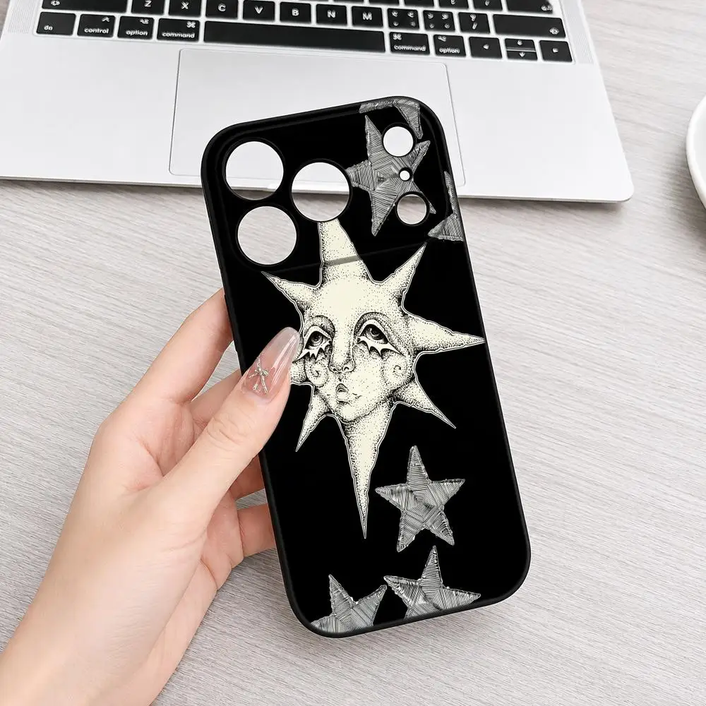 Фото Чехол Aurbe Matte 2-в-1 с пленкой и поддержкой MagSafe для iPhone 17, 16, 15, 14 Plus, 17 Pro Max, ударопрочный жесткий корпус, цвет Celestial Noir. №2