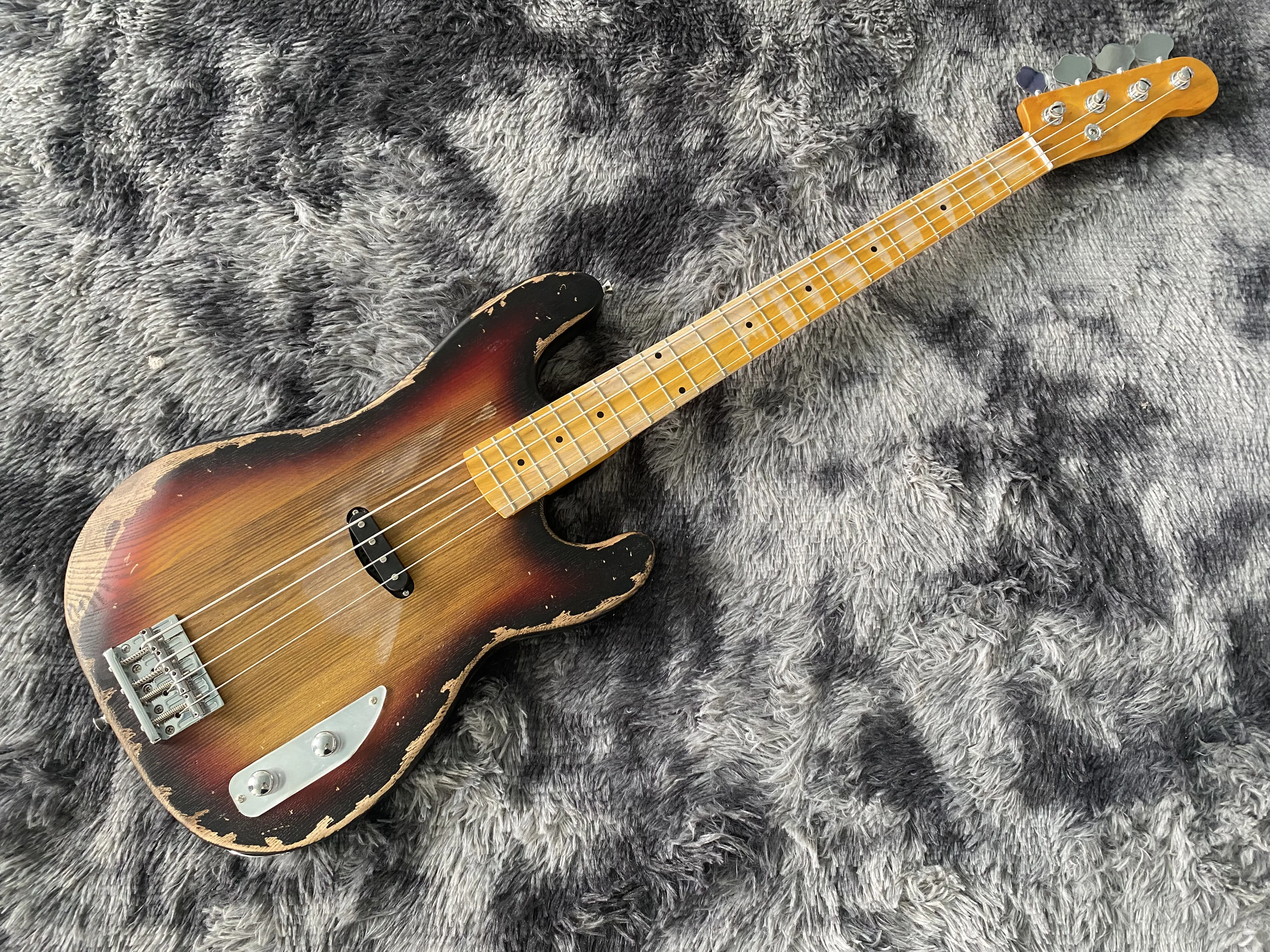 

China electric bass elm The sunset colour Do the old one Factory direct sales can be customized Free shipping