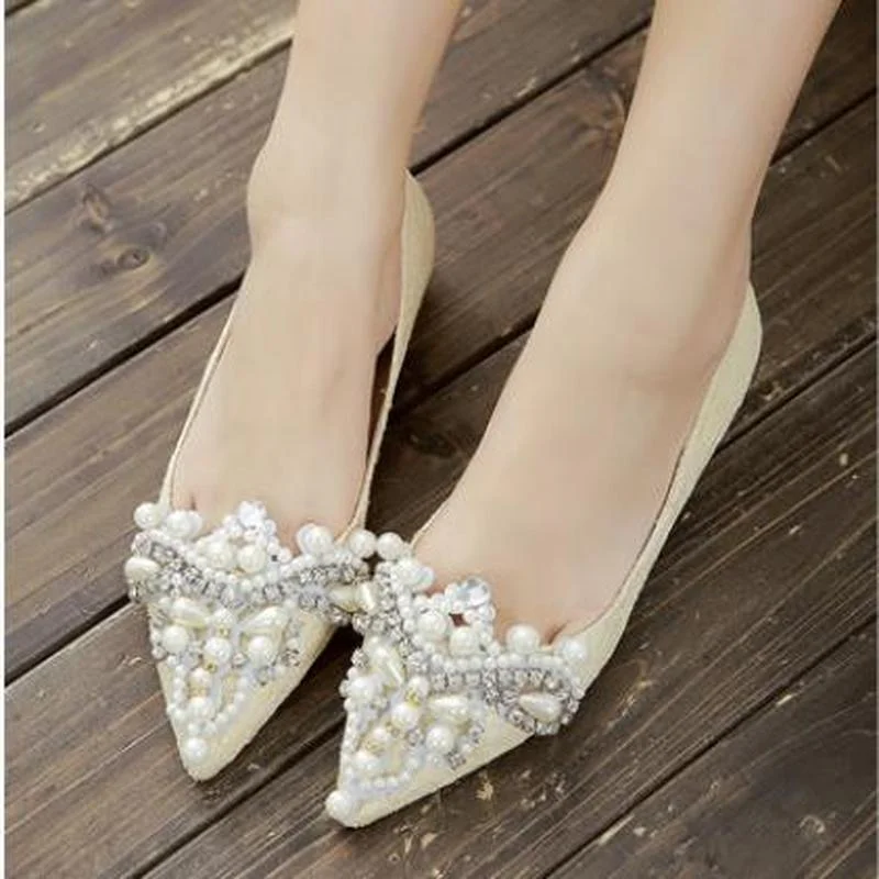 

New Crown Pearl soft Flats Wedding Shoes Pointed Toe Women Dress Moccasins Low Pearl Heel Ladies Fashion Luxury plus size 43