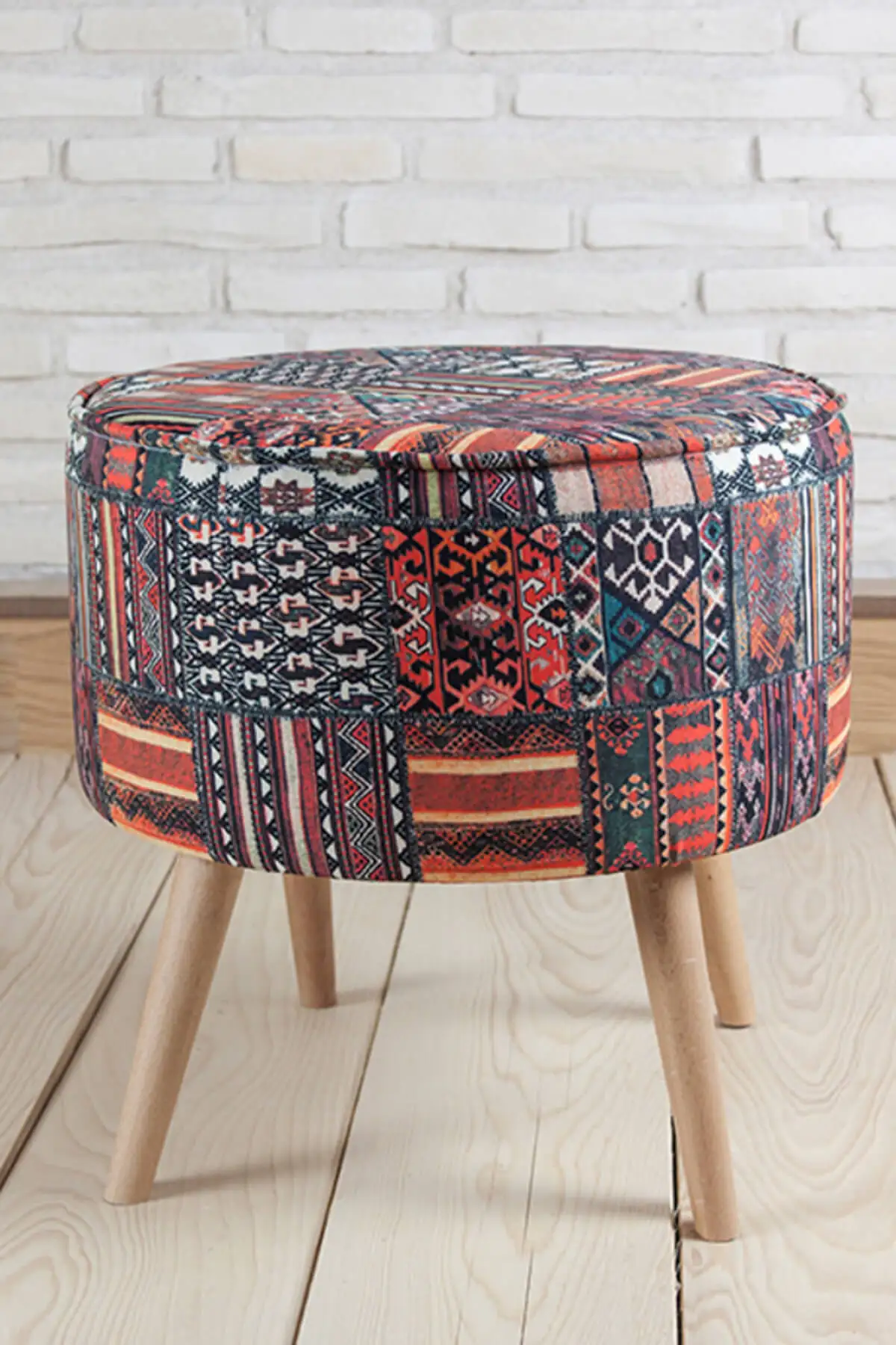 

Orange patterned round puff aztec, 45x45 cm