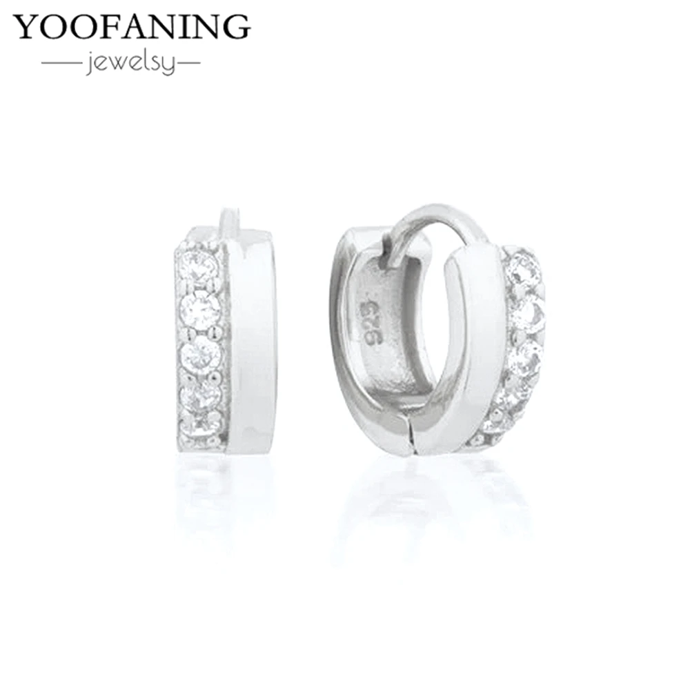 Фото Серьги YOOFANING 2026: Новые, роскошные, с белым односторонним цирконом, на серебряной игле 925 пробы, модные и элегантные женские украшения №4