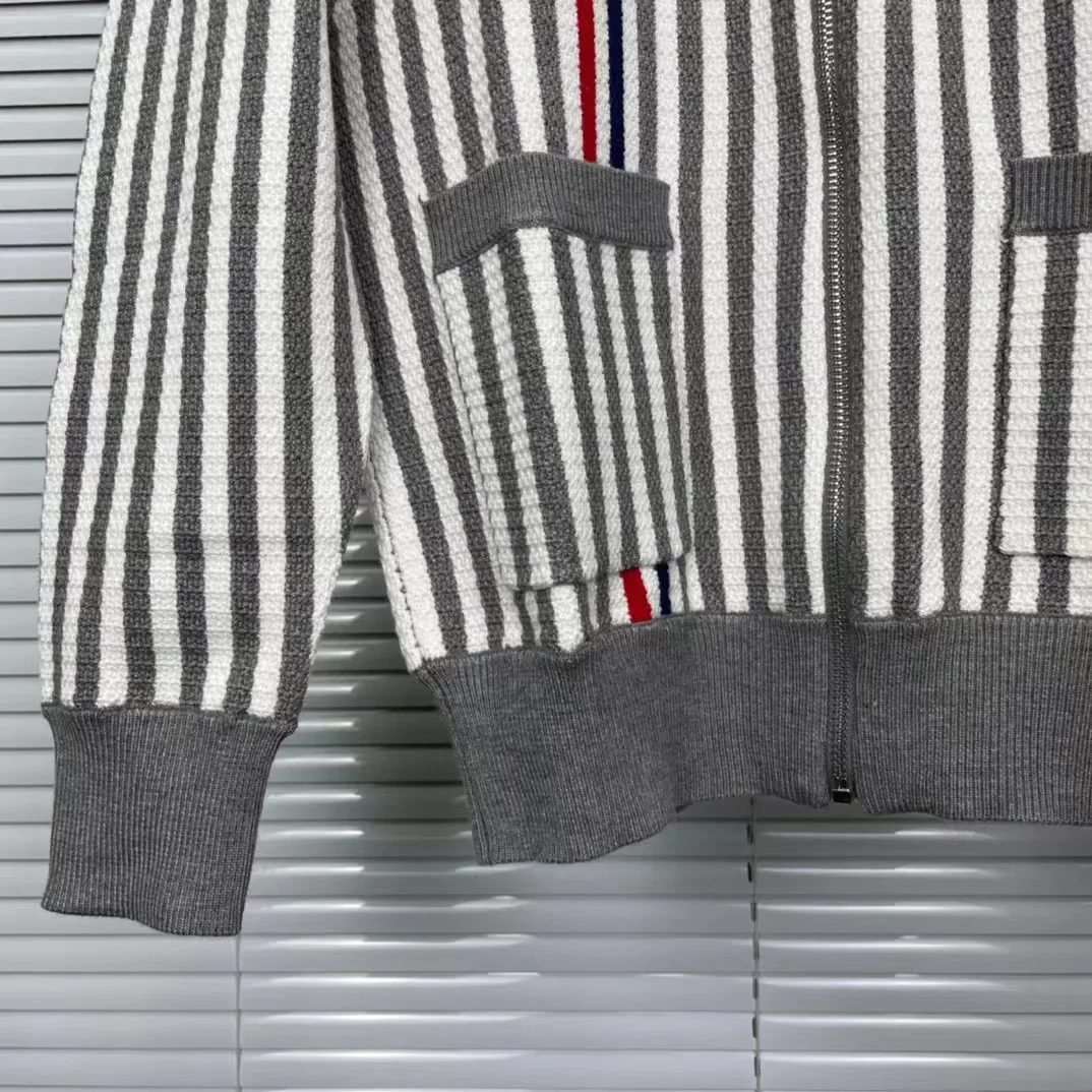 Классическая куртка в вертикальную полоску с воротником-стойкой мужская и