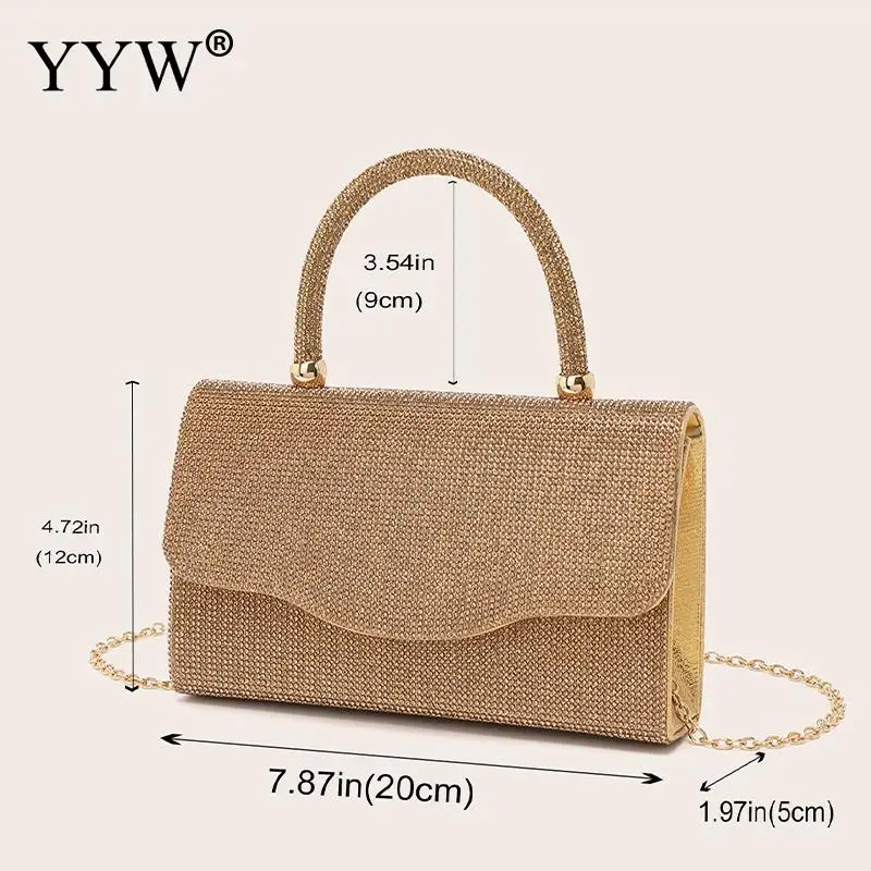 Рисунок 2 - Блестящая женская сумка-клатч с верхней ручкой