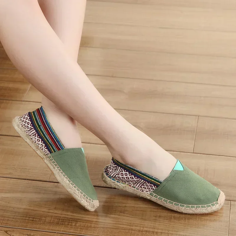 Дышащая повседневная обувь без шнуровки для мужчин и женщин Qaawal