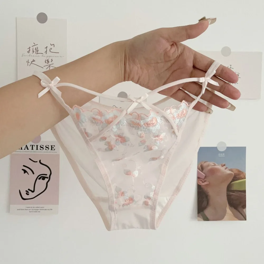 Симпатичные прозрачные цветочные брифы с вышивкой из сетчатой ткани