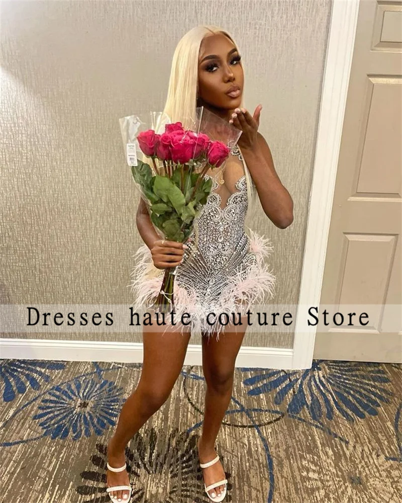 

Sexy Mermaid Short Prom Dress 2023 For Black Girls Sparkly Beads Crystal Feathers Coctail Dress Homecoming Dresses