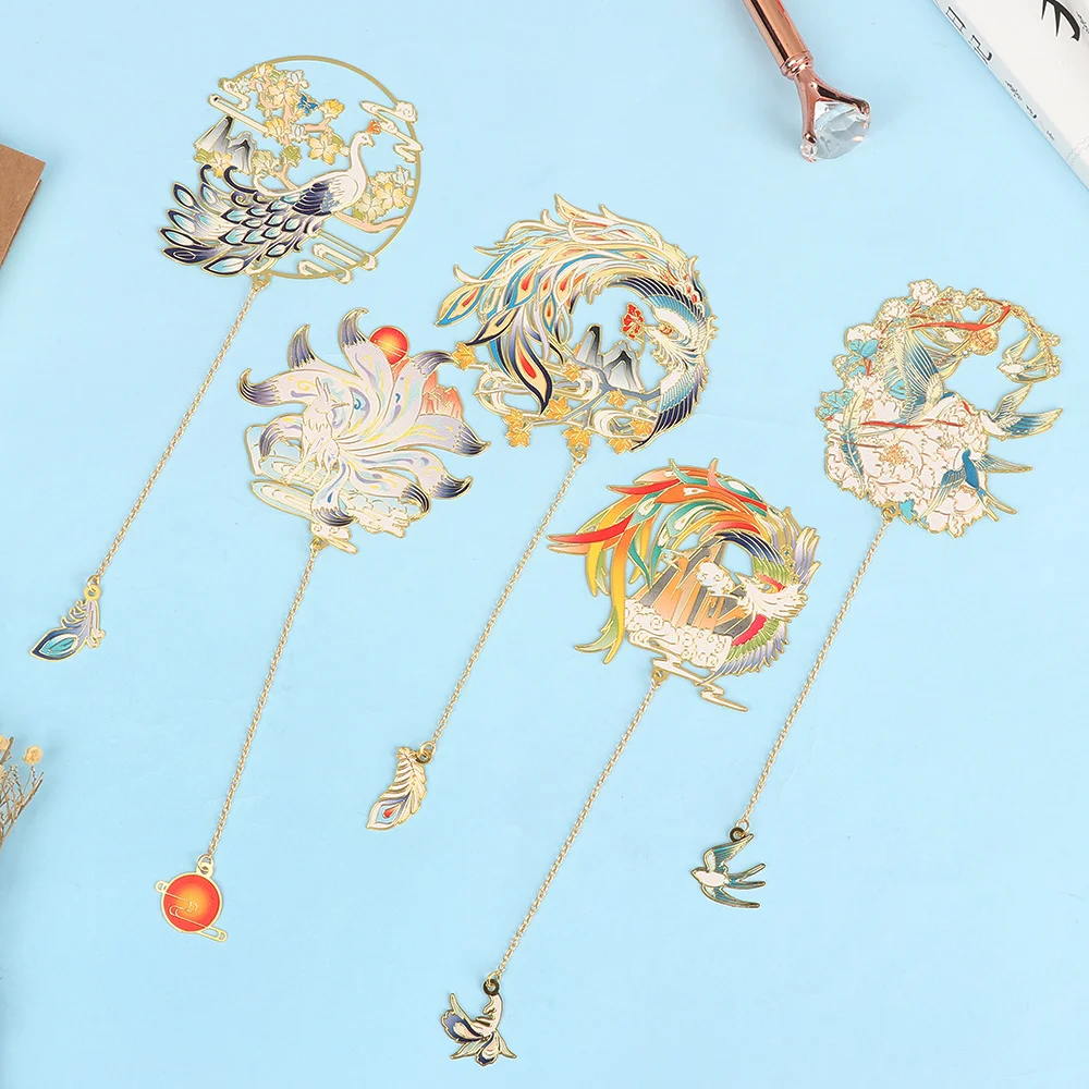 

Retro Brass Bookmark Hollow Design Chinese Style Tassel Metal Book Clip Pendant Pagination Mark Student Gift Stationery