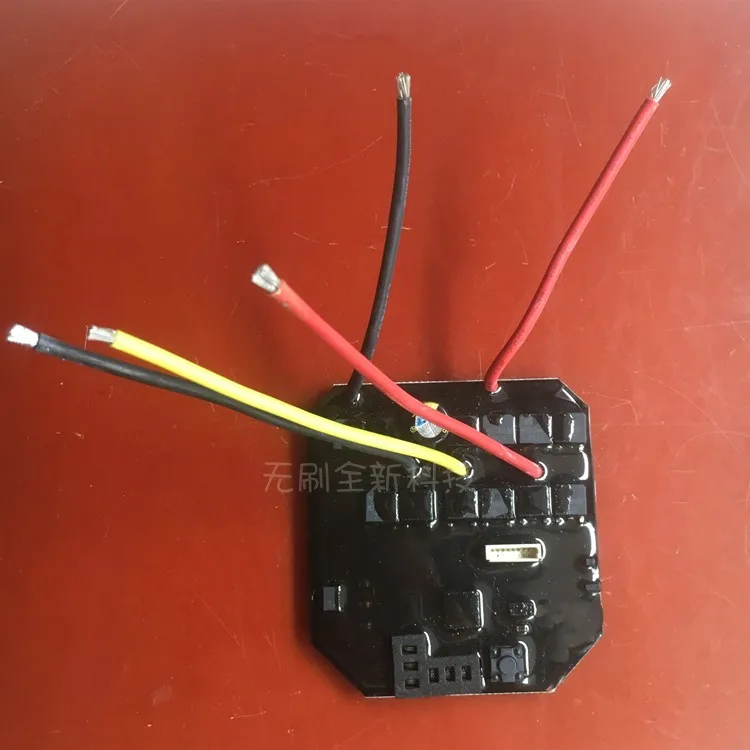 Электрический ударный перфоратор Makita 18 в бесщеточный с платой управления