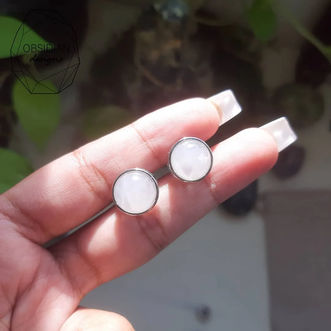 

Fashion Unusual Stainless Steel Earrings for Women Simple Natural Stone Tigereye Crystal Quartz Retro Earring 2022 Beach Jewelry