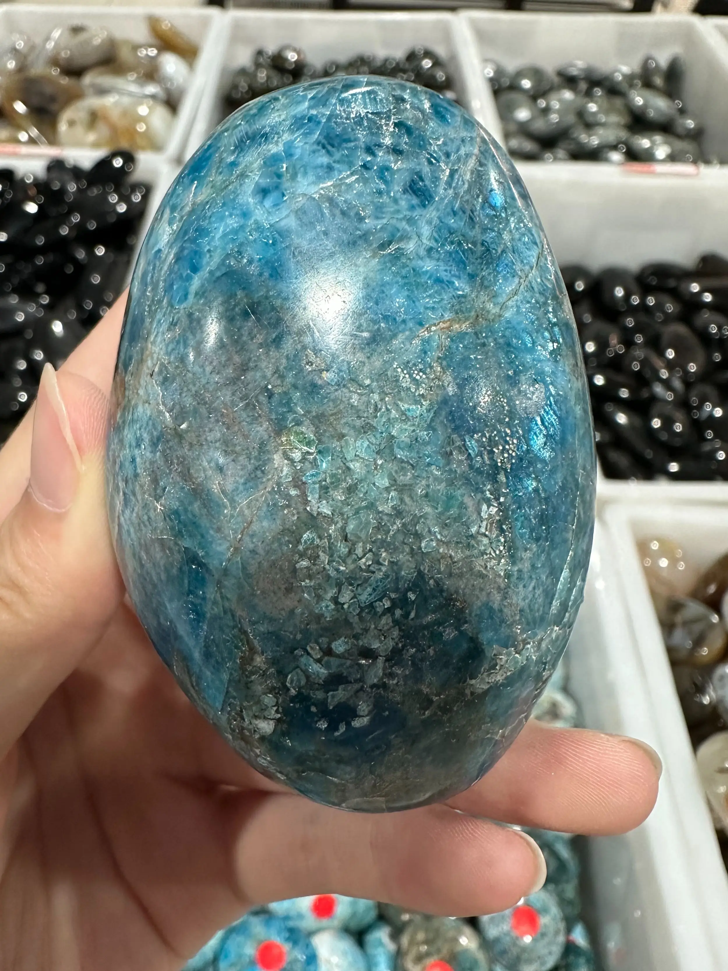 

Natural Blue Apatite Play Quartz Reiki Decoration