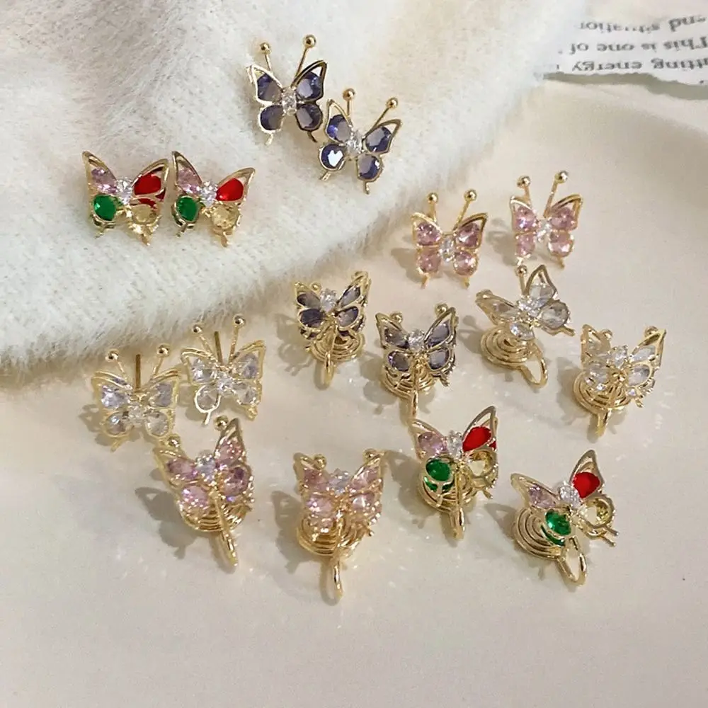 

2023 Fashion Elegant Crystal Butterfly Earrings Simple Cute Korean Female Lady Small Stud Earrings Vintage Zircon Stone Earrings