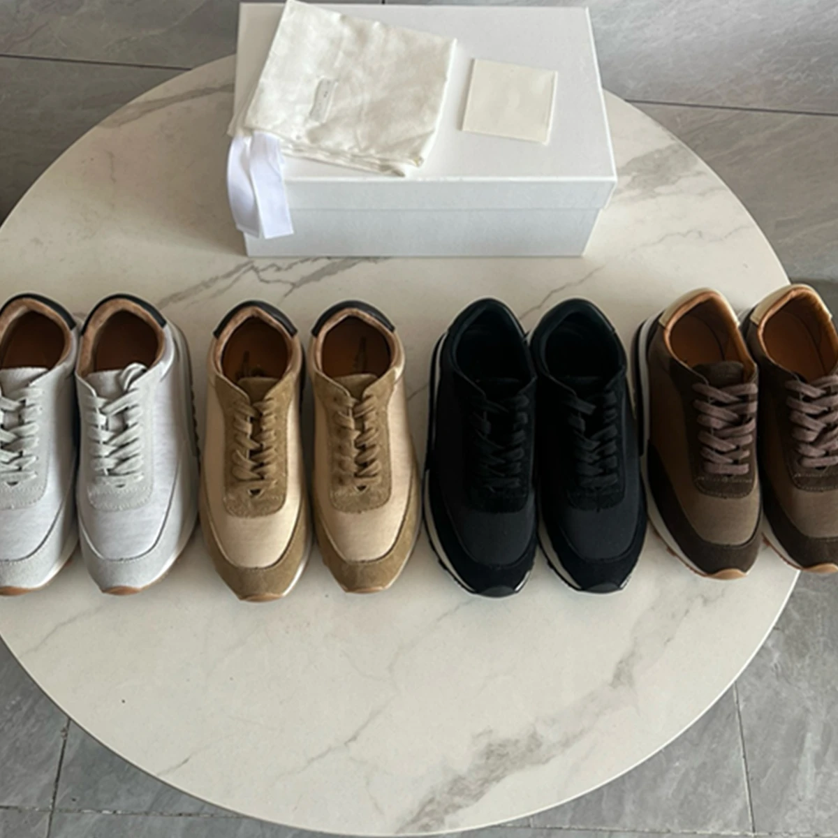 Женские замшевые кроссовки 35-40 цвет в ассортименте