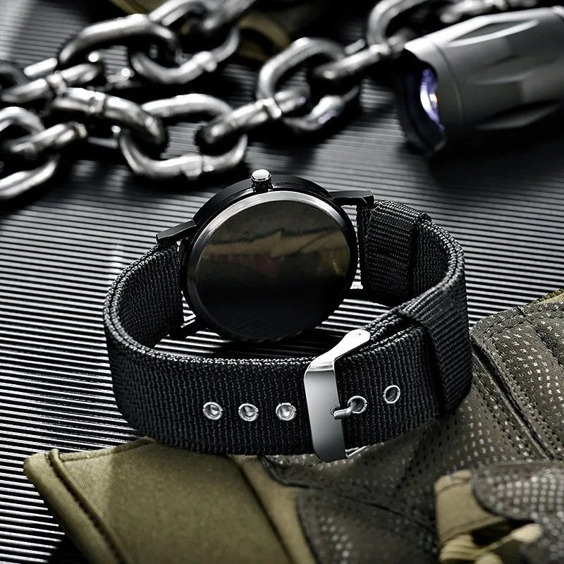 New Night Glow Outdoor Watch Men's Knitted Watch Strap Sports Quartz Watch High End Fashion Men's Essential