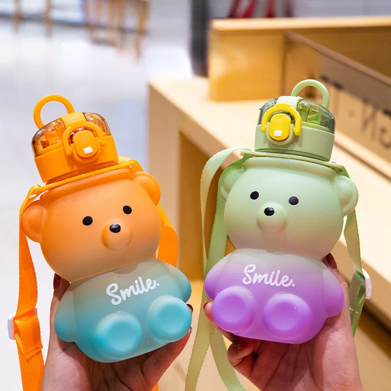 

1.4L Kawaii Water Bottle Bear Straw Water Bottles Large Plastic Cute Drinking Cup with Strap Straw Girl Children Gifts Drinkware