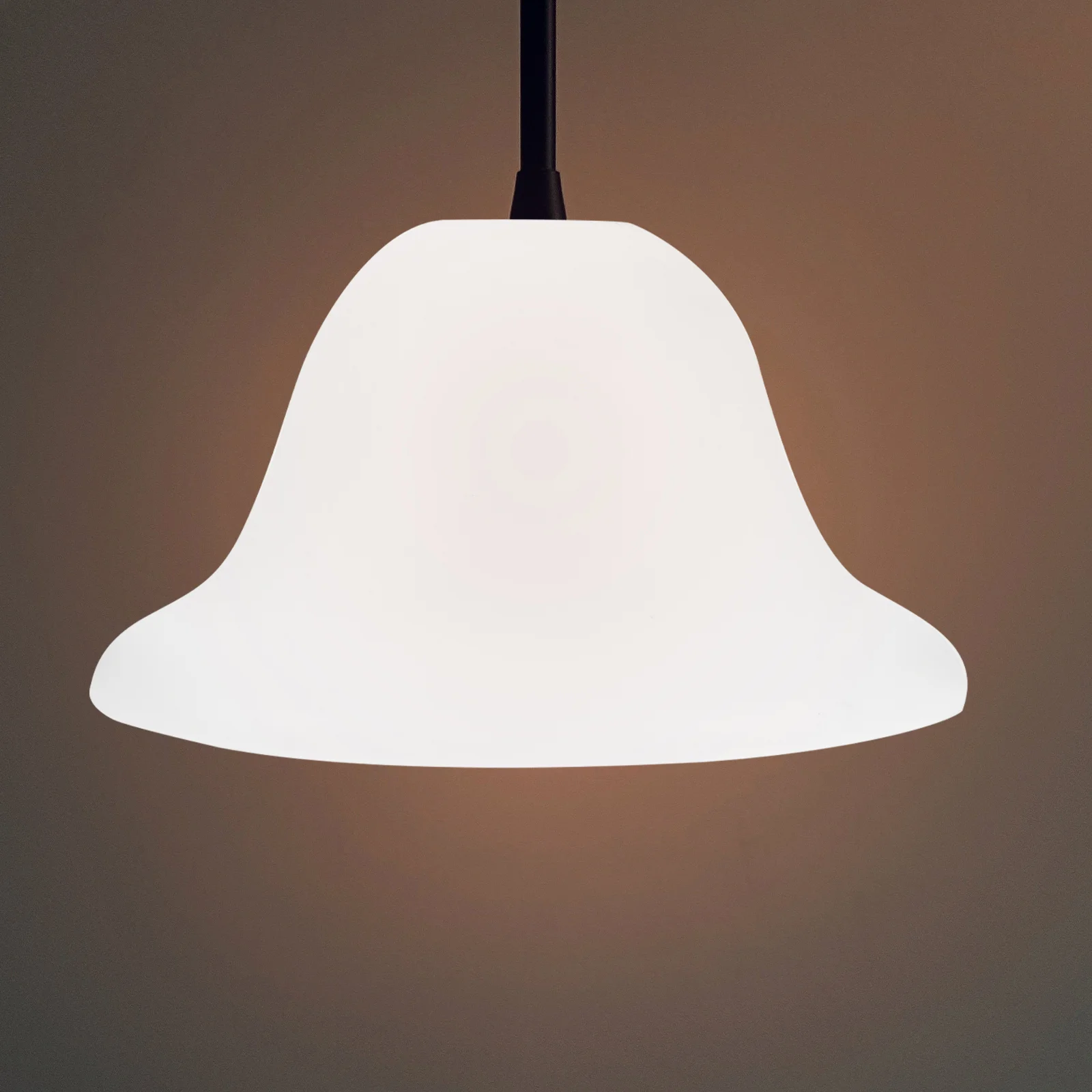 2 шт. белые пластиковые абажуры для торшеров |