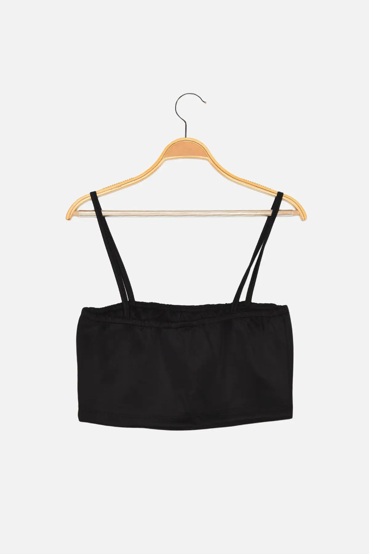 

Trendyol Submersible Fabric Crop Knitted Blouse TWOAW22BZ0384