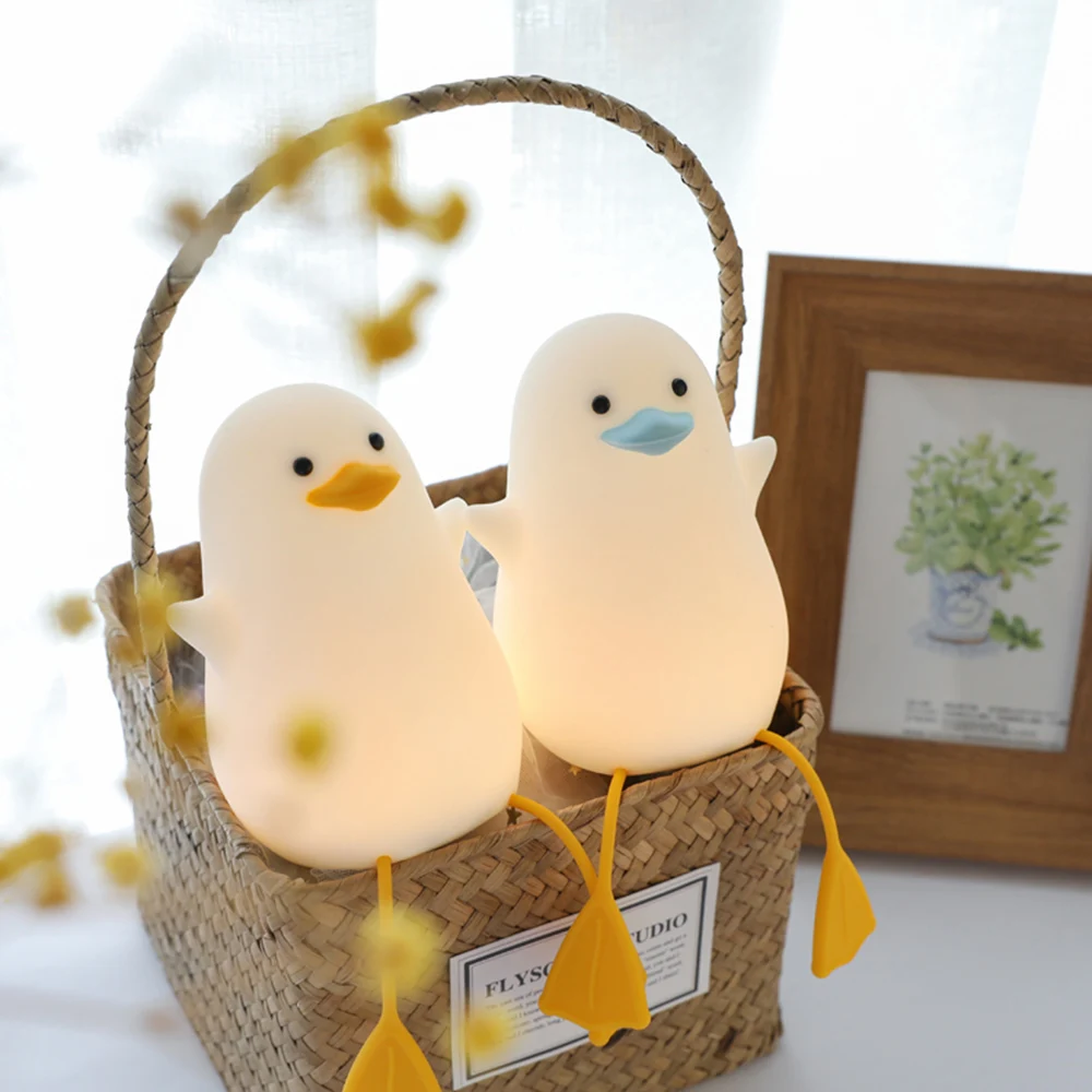 

Penguin Silicone Light LED Night Lamp Touch Sensor Colorful Child Holiday Gift Sleepping Lovely Bedroom Desktop Decor Lamp