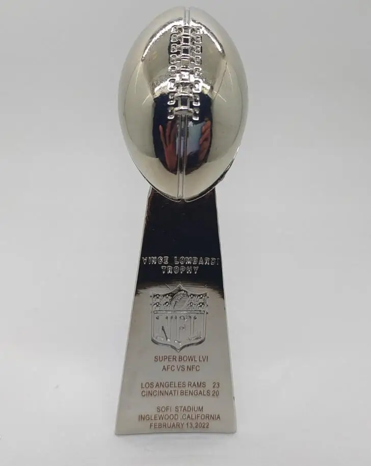 2022 ST.LOUIS FOOTBALL 10 см 24 Трофей чемпионов |