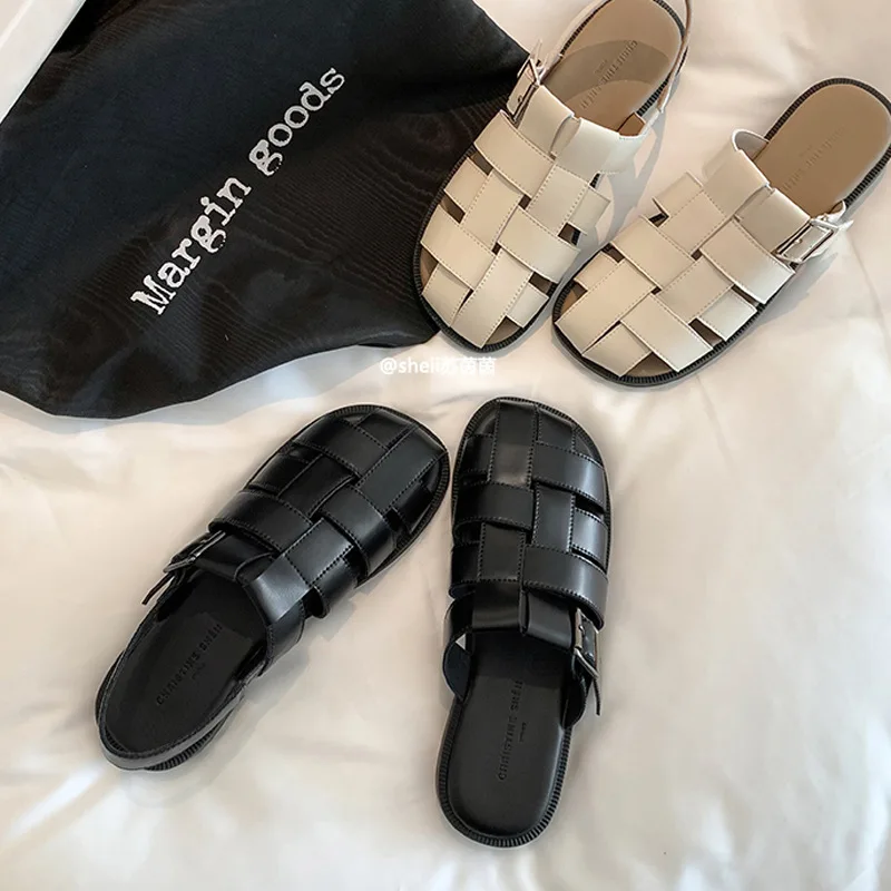 

Туфли из искусственной кожи на низком каблуке