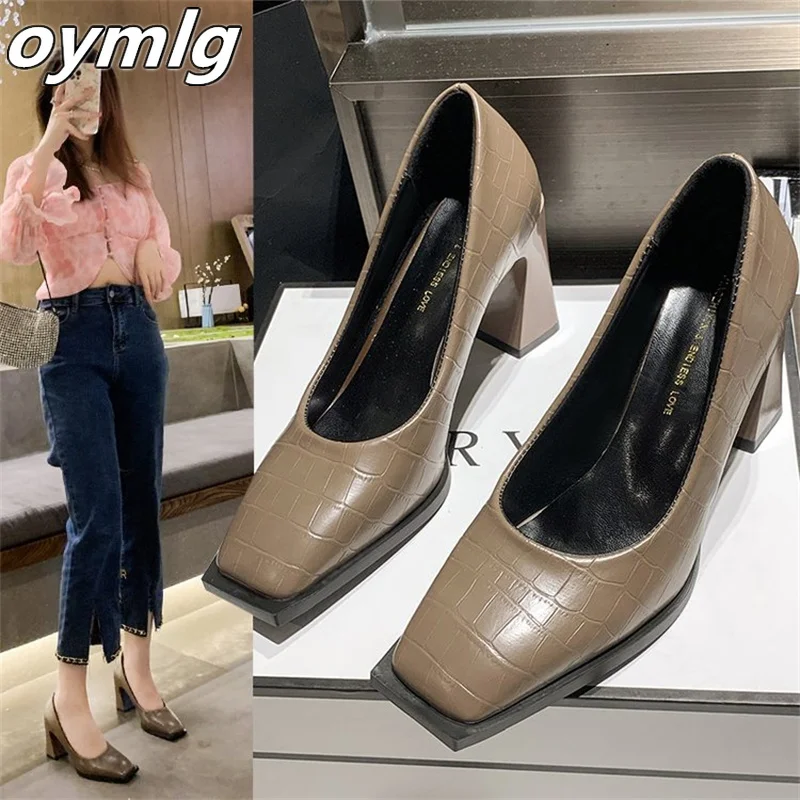 

Small high-heeled shoes women's spring and summer models medium-heeled thick-heeled retro square toe gentle shoes moccasins