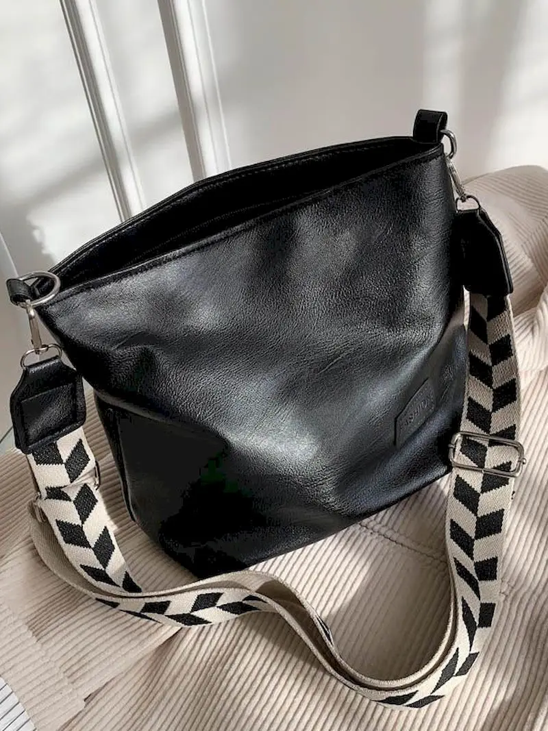 

Harajuku Fashion Solid Color PU Leather Shoulder Bucket Bags for Women 2022 New Casual Crossbody Bag Designer Handbag