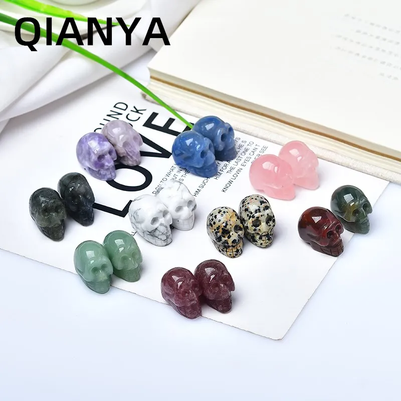 Natural Crystal Quartz Mineral Stone Carving Mini Skull Healing Reiki Witchcraft Energy Home Decoration Ornament Craft Gift |