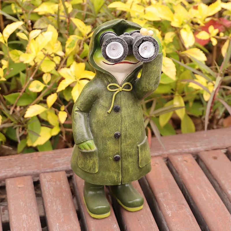 

New Frog Creative Courtyard Garden Decorations and Ornaments Wholesale American Cartoon Luminous Resin Crafts