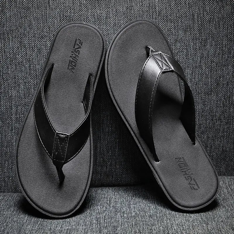 

New Flip Flops For Men Leather Slippers Fashion Men Designer High Quality Slides Shoes Summer Comfortable Massage Beach Slippers