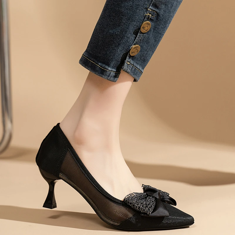 Туфли-лодочки женские на высоком каблуке заостренный носок бант лоферы