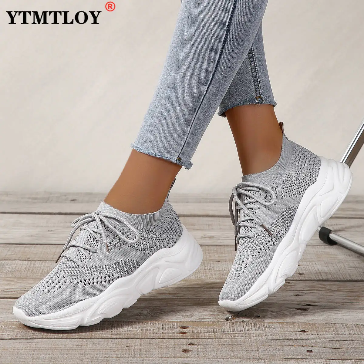 

Женские кроссовки со шнуровкой, летняя обувь на платформе, большие размеры