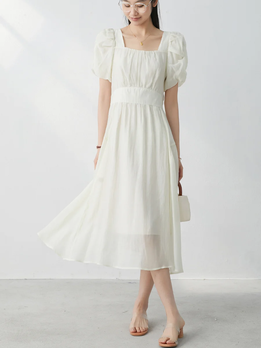 

Lyocell frock with puffed sleeves and square collar for summer
