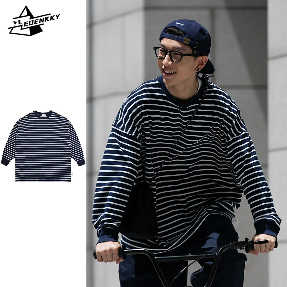 

Japanese Thin Long Sleeves Men Women Vintage Striped Crewneck Sweatshirt Harajuku Street Loose Coat Couple Hip Hop Streetwear