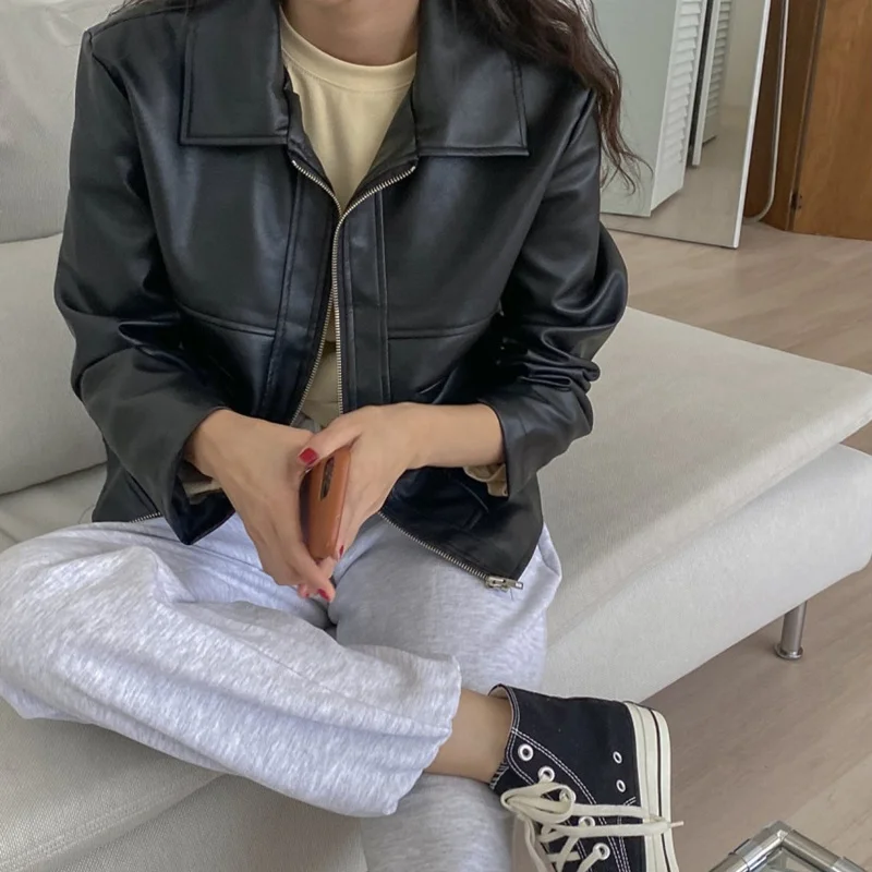 

Korean Fashion Faux Leather Jacket Ladies Autumn Winter 2022 Long Sleeve Turn Down Collar Streetwear Zipper PU Coat Women