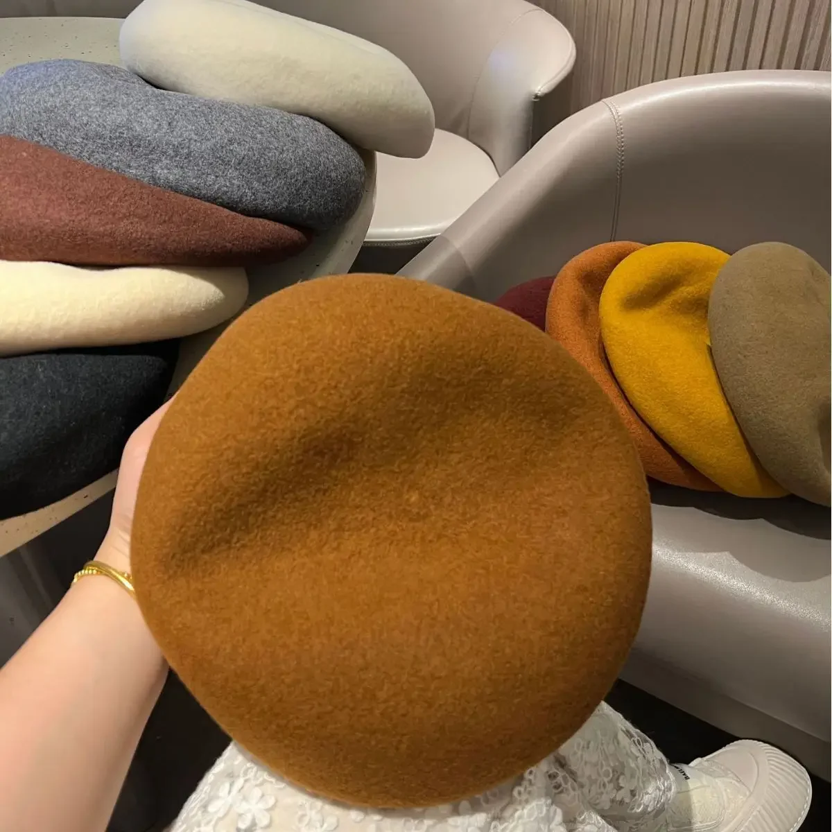 Винтажный британский однотонный шерстяной берет большой размер женская