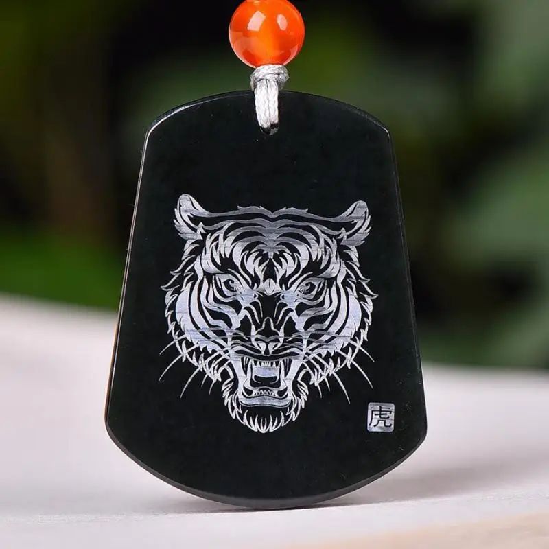 

Natural Green Jade Tiger Pendant With Rope Chain Necklace Men Women Hetian Jades Nephrite Tigers Feng Shui Charms Sweater Chain