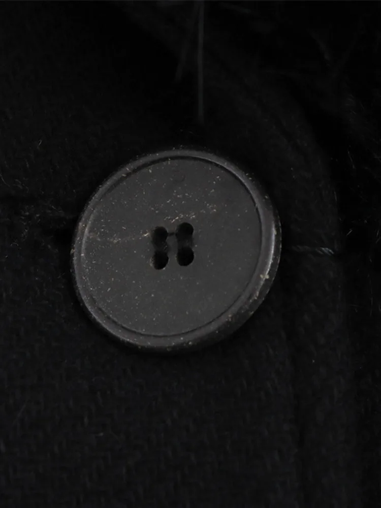 Женское шерстяное пальто с меховым воротником и длинными рукавами