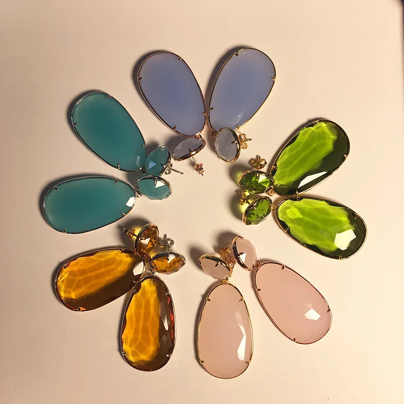 

Fashion Stud Earrings Copper Gold Plated Jewelry Exquisite Fashion Simple Metallic Geometric Drop Shape Transparent Gemstones