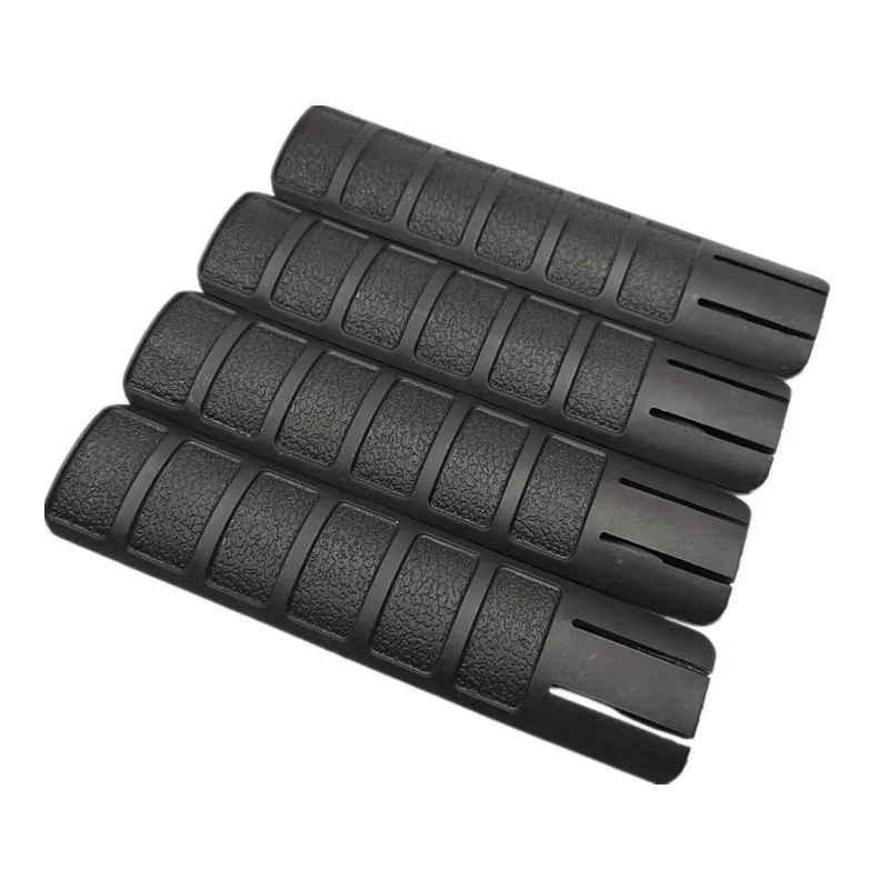 

4pcs/set Battle Rail Cover Nylon For Picatinny Rail Mount Weaver Rail Cover Rifle CS Wargame Accerssories