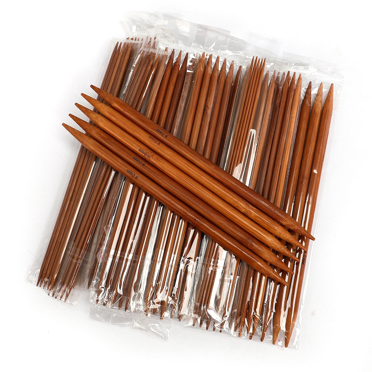 Купи 75 PCS Bamboo Knitting Needles Set 20cm Double Pointed Carbonized Knit Yarn Weave Craft 15 Sizes 2.0-10mm Crochet Needles Set за 571 рублей в магазине AliExpress
