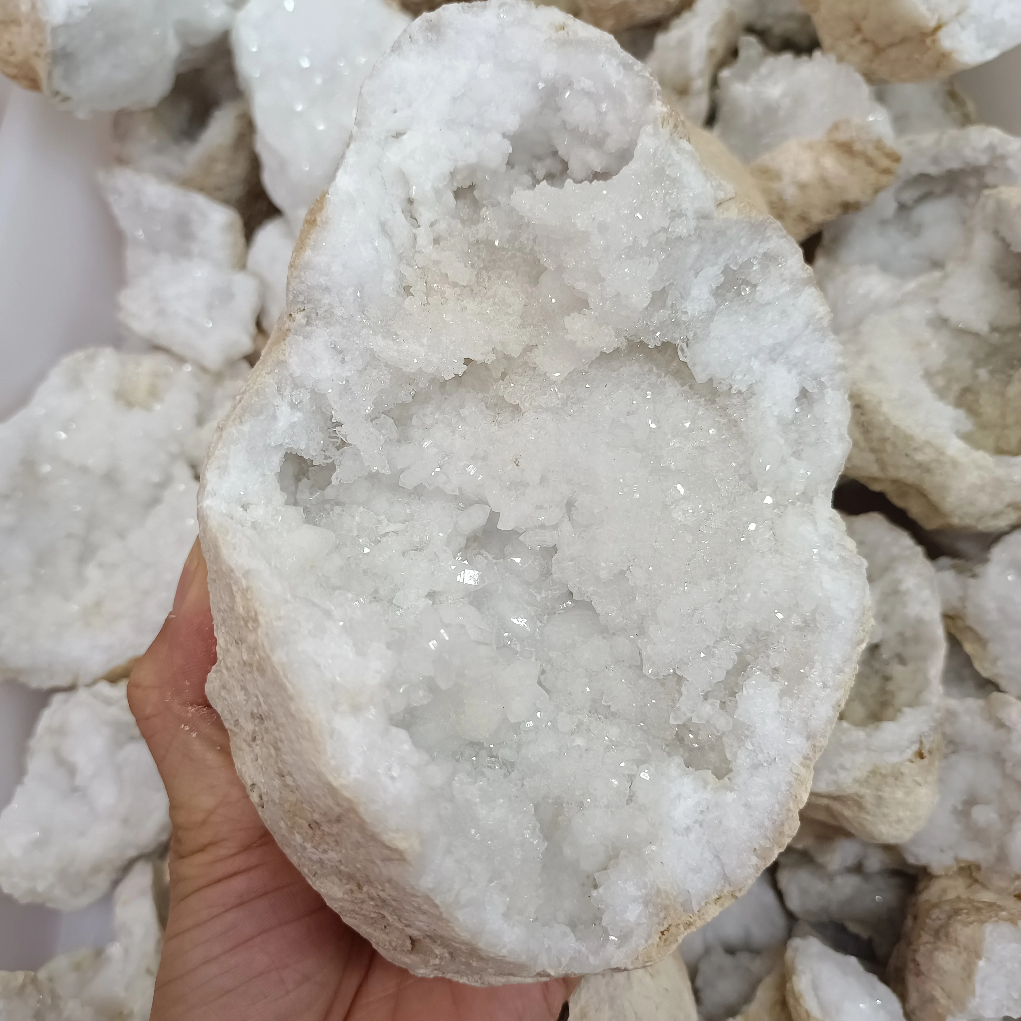 

Natural Moroccan Mineral Geode Raw Stone Crystal Energy Healing Home Office Decoration