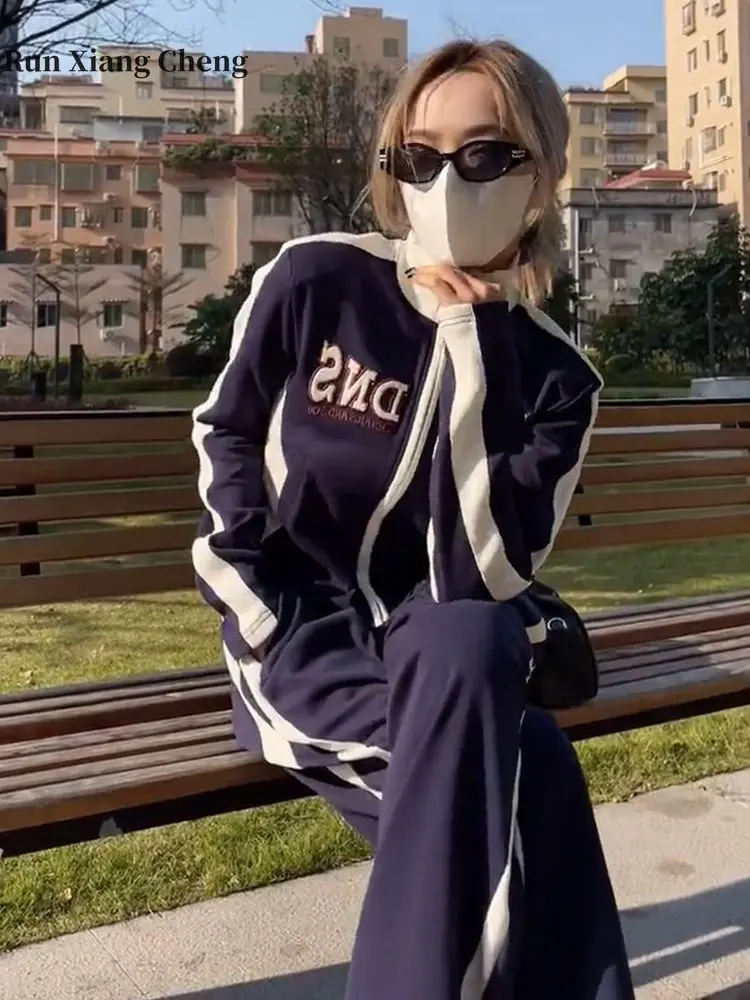

Women's Tracksuit Spring 2023 Korean New Fashion Chic and Elegant Sports and Leisure Suit Sweater Wide-leg Pants Two-piece Suit